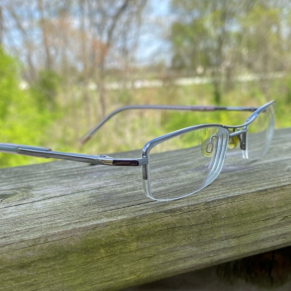 Kenneth Cole Reaction Sporty 52[]17 135 metal spring hinges gunmetal color - Picture 4 of 11